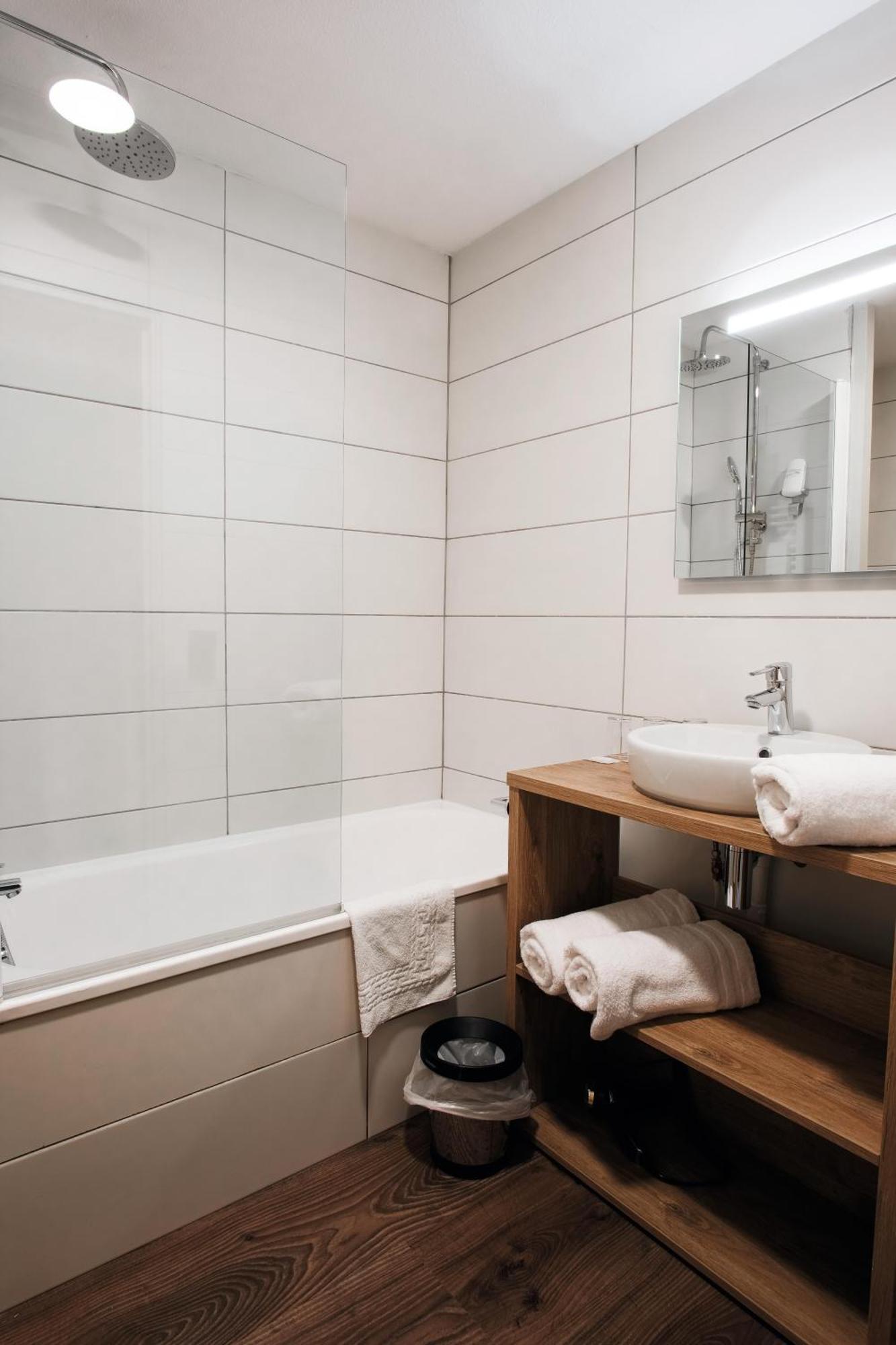 Hotel Les 2 Alpes L'Oree Des Pistes 레두잘프 외부 사진