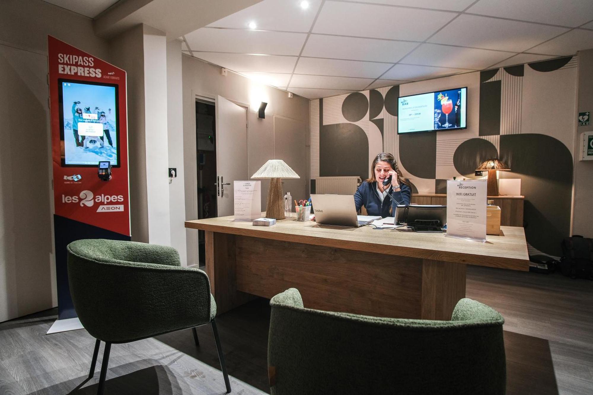 Hotel Les 2 Alpes L'Oree Des Pistes 레두잘프 외부 사진