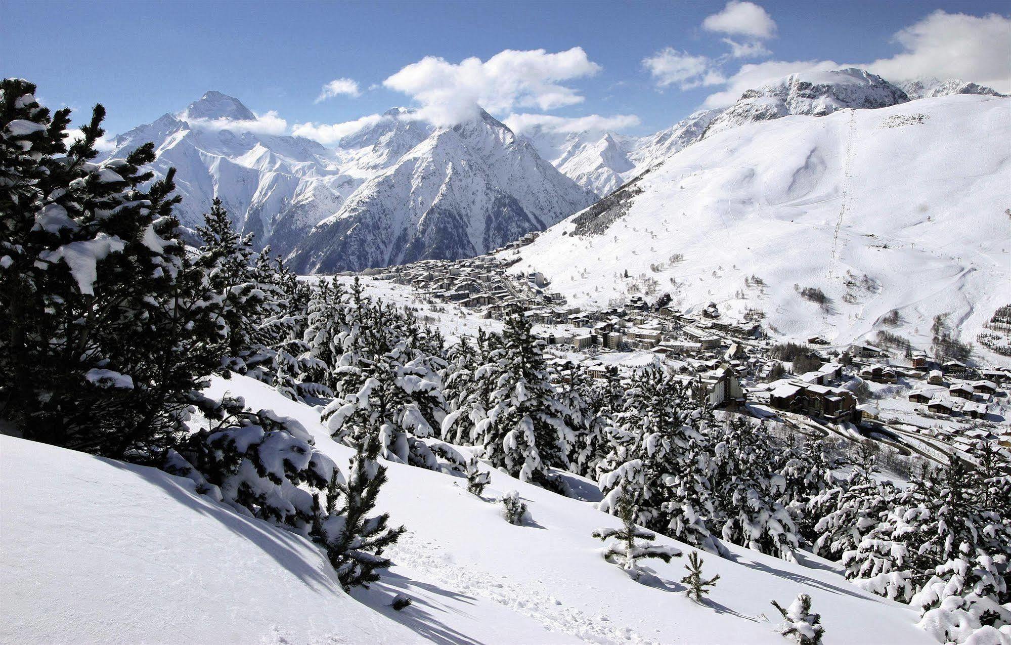 Hotel Les 2 Alpes L'Oree Des Pistes 레두잘프 외부 사진